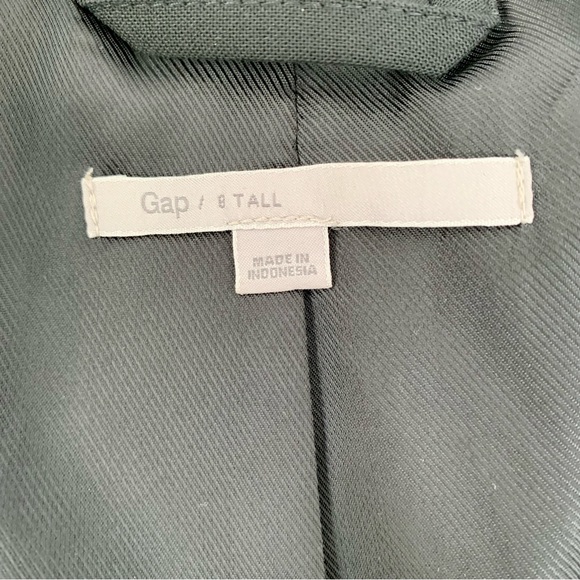 Gap Two Button Black Blazer - Picture 10 of 16